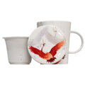 Biała filiżanka do herbaty z ceramicznym sitkiem Crane