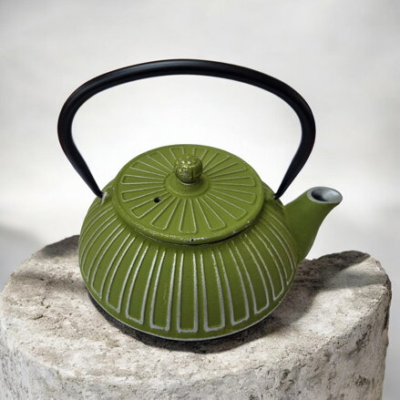 Żeliwny dzbanek do herbaty Zen, zielono-srebrny (0,6 l)