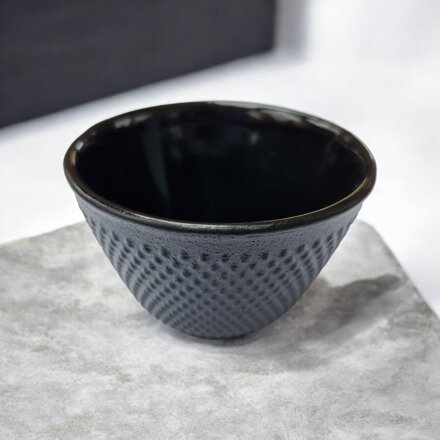 Żeliwna czarka Arare, czarna (0,12 l)