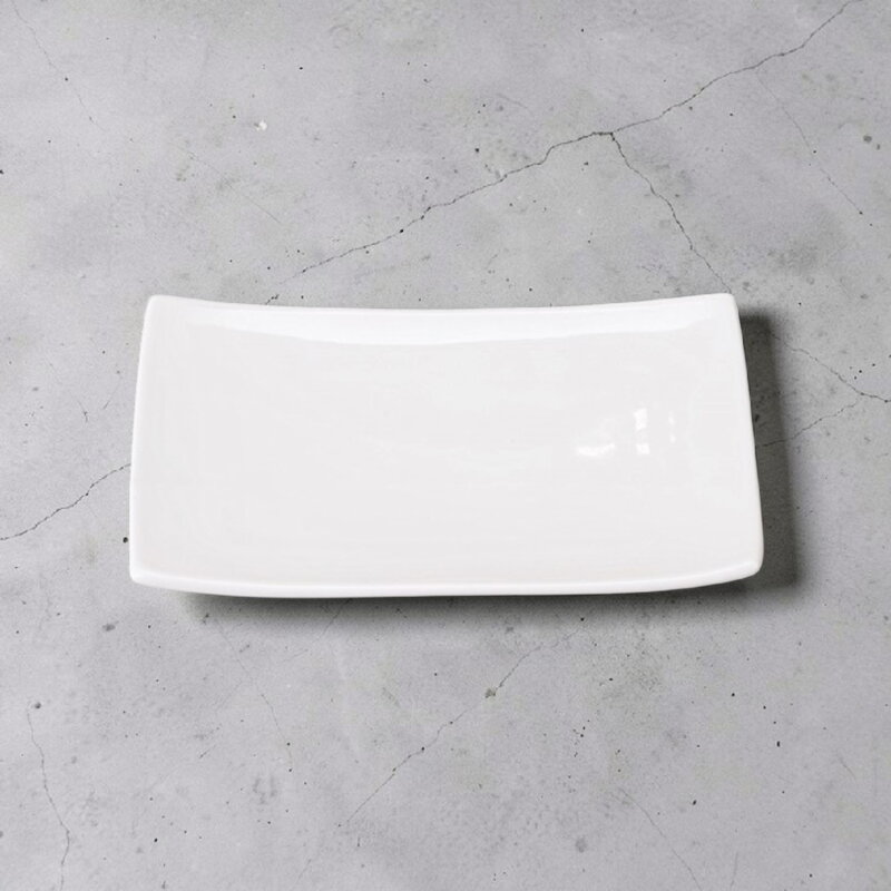 Biała porcelanowa taca 20,5x13cm